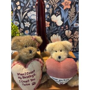 Boyds Bears The Head Bean Collection Manny Thanks and Bessings Heart 1998
